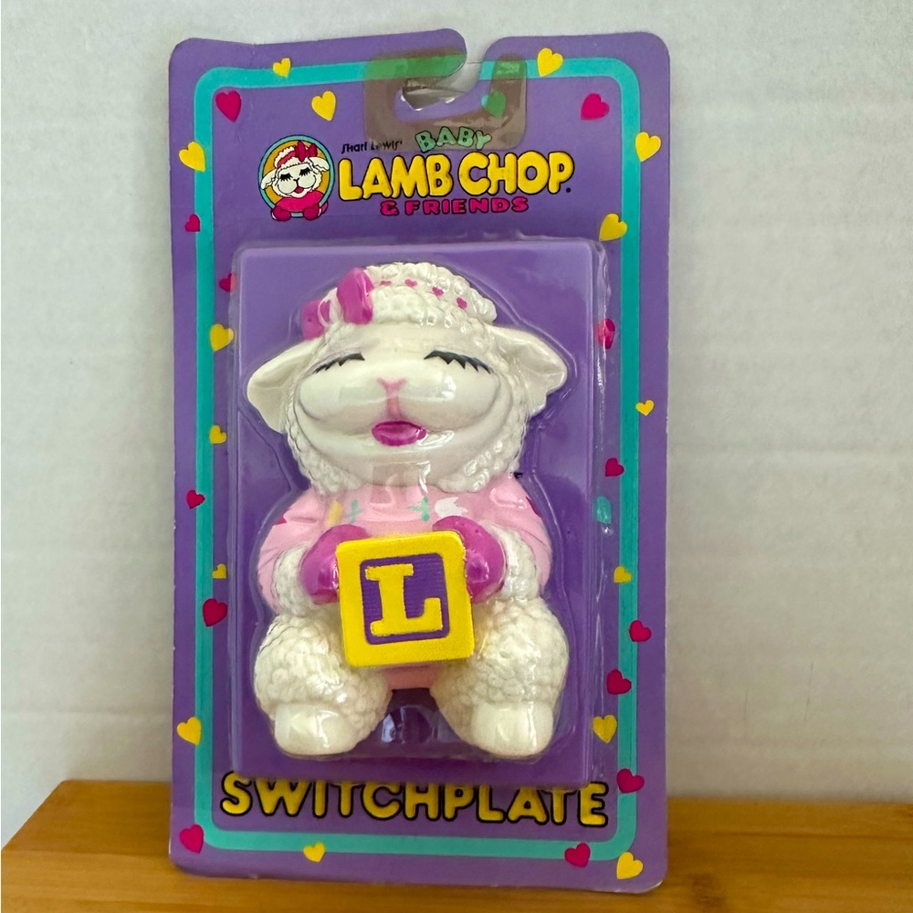 Vintage Lamb Chop Switchplate Shari
Lewis 1993 New in Package.